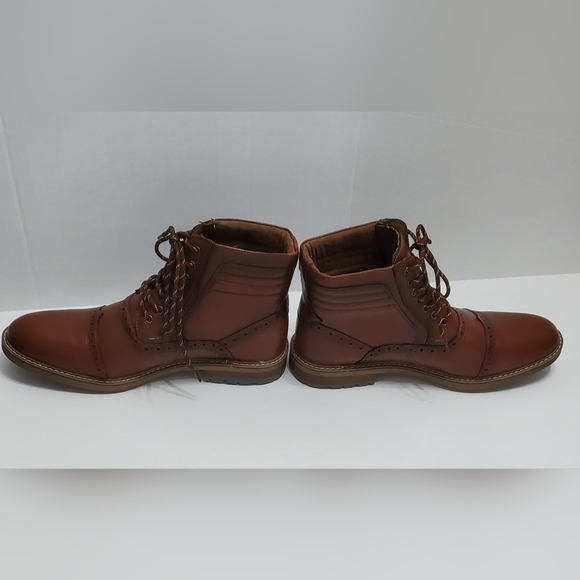 Leather Chelsea boots. Men's size 13 - Picture 2 of 13